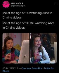 Find and save icarly memes | a show created by dan schneider that was thought to be better than drake and josh. Qyknz2 Qqfgjbm