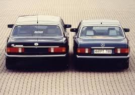 The Mercedes Benz Club V Instagram Little And Large On The Left Is The Styling Garage W126 Royale Mercedes Benz Mercedes Benz Classic Mercedes Benz Maybach