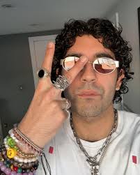 Sachin Johal (@svchbabii) • Instagram photos and videos