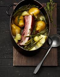 Speck Eintopf Mit Birnen Bohnen Und Kartoffeln In 2020 Birnen Bohnen Und Speck Eintopf Winterrezepte