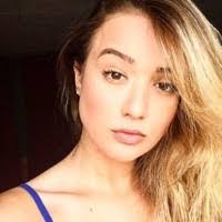 Victoria Vickers's Instagram, Twitter & Facebook