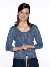 Ceci est une vidéos des acteurs de nos chers voisins avec en premier leurs vrai noms puis leurs noms de scène. Casting Nos Chers Voisins Saison 2 Allocine