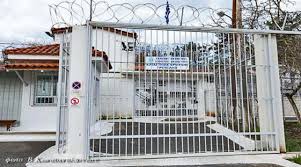 Στις φυλακές της τρίπολης οδηγείται ο δημήτρης λιγνάδης, ο οποίος κρίθηκε από τα ξημερώματα προφυλακιστέος για «βιασμό κατά συρροή» με τη σύμφωνη γνώμη ανακρίτριας και εισαγγελέως. Fylakes Tripolhs Xwrane 53 Alla Yparxoyn 89 Kratoymenoi Kalimera Arkadia