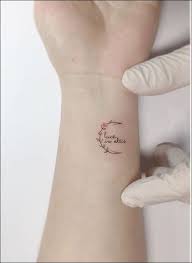 Baby tattoos tattoos for women chest piece tattoos inspirational tattoos sternum tattoo tattoos body art tattoos popular tattoos goth tattoo. Pin By Demi On Tattoo Pinterest Tattoo Tatoo And Tatoos Tattoo Designs Tattoo Ideen Kleine Tattoo Ideen Tatowierungen