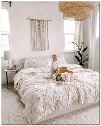 26 Best Bedroom Rug Ideas And Design Interior Design Bedroom Small Interior Design Bedroom Teenage Bedroom Decor