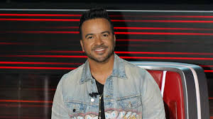 Critics praised despacito for its fusion of latin and urban rhythms. What Is Luis Fonsi S Net Worth Celebrity