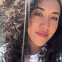 Greta Gordon's Instagram, Twitter & Facebook