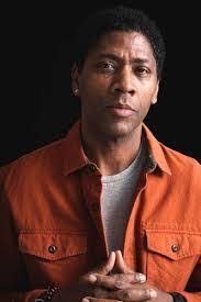 Victor Deras's Instagram, Twitter & Facebook