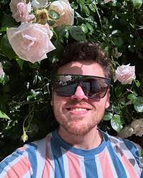 Aaron Todd's Instagram, Twitter & Facebook