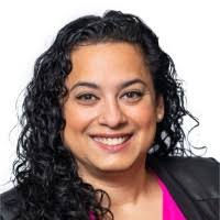 Tara Orris's Instagram, Twitter & Facebook