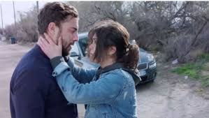 Lundi 14 mai (épisode 3536) abdel fait face à un ultimatum avec les frères liberati et décide de jouer le tout pour le tout. Abdel Et Alison Enceinte Les Adieux Aurelie Prof A Scotto Plus Belle La Vie 11 05 2018 Plus Belle La Vie Nouveautes Tele Com
