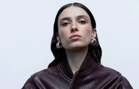 Dale of Norway og Ingrid Raadim Hennig med nytt strikkegenser-samarbeid