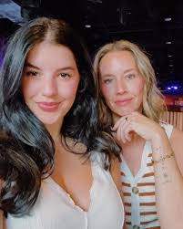 Bridgette Nichols's Instagram, Twitter & Facebook