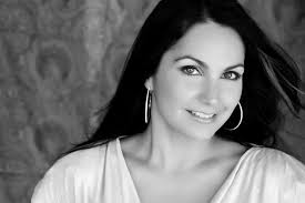 In Memory of Lara Vaarre