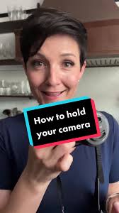 Cómo sostener una cámara como un profesional