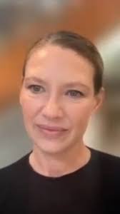 Olivia or Fauxlivia? I love them both 🥰🥰🥰