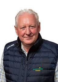 Rebecca Bulman's Instagram, Twitter & Facebook