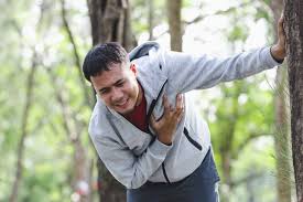 Perhatikan apakah mata ikan cupang anda menonjol keluar dari kepalanya. Cara Terbaik Mengatasi Serangan Jantung Saat Sendirian Lifepack Id