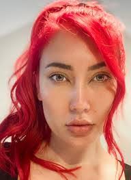 Steven Collett's Instagram, Twitter & Facebook