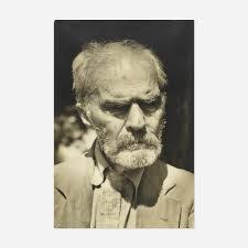 Robb Webster's Instagram, Twitter & Facebook