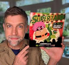 Danielle Troy (@daniellemercer)