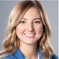 Sarah Driver's Instagram, Twitter & Facebook