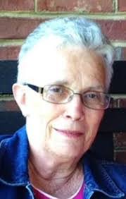 Mae Davenport's Instagram, Twitter & Facebook