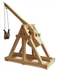 Trebuchet Jpg 405 500 Decoration Bois Flotte Bricolages En Bois Jeux En Bois