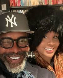 Rita Ewing's Instagram, Twitter & Facebook