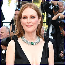 30 Famous Actors Who Starred