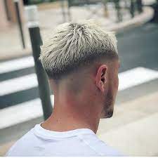 Epingle Par Pancho Rocketbunny Sur Cheveux Gris Homme Coiffure Homme Cheveux Court Coiffure Degrade Homme Coupe De Cheveux Homme Courte