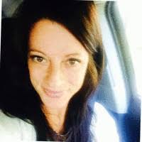 Gloria Egan's Instagram, Twitter & Facebook