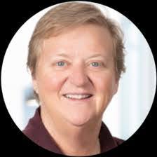 Arleen Fox's Instagram, Twitter & Facebook