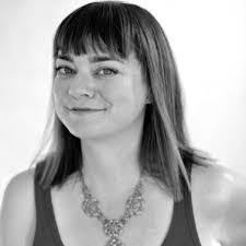 Kellie Lund's Instagram, Twitter & Facebook