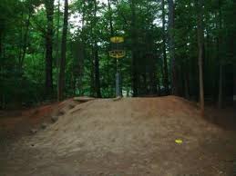 With an established course and club at the helm we are already looking forward to who will be crowned the victor. Hole 9 Hornets Nest Park Charlotte Nc Disc Golf Courses Disc Golf Scene