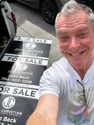 Happy Father's Day friends ❤️👊! We are thankful for all the fathers out  there who sacrifice and work hard to provide for their families and lead  them in the right direction! Your