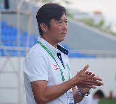 Hlv lê huỳnh đức từng chia tay shb đà nẵng sau mùa giải bết bát ở v.league 2017. Hlv Le Huá»³nh Ä'á»©c Khong Co Khan Giáº£ Cáº§u Thá»§ Ra San Cháº£ Co Ä'á»™ng Lá»±c Gi