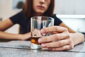 Eine punktzahl von 8 oder mehr weist auf einen gefährlichen und schädlichen alkoholkonsum hin. Alkoholismus Ich Muss Mich Nicht Dafur Schamen Aber Ich Muss Ehrlich Damit Umgehen Brigitte De