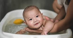 I like the little mesh bathtub seats that incline the baby. Baby Bath Temperature What S The Ideal Plus More Bathing Tips