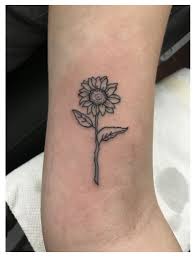 Sunflower Tattoo Black And White Simple Sunflowertattooblackandwhitesimple Black Sunfl Sunflower Tattoo Sleeve Black Ink Tattoos Sunflower Tattoo Simple