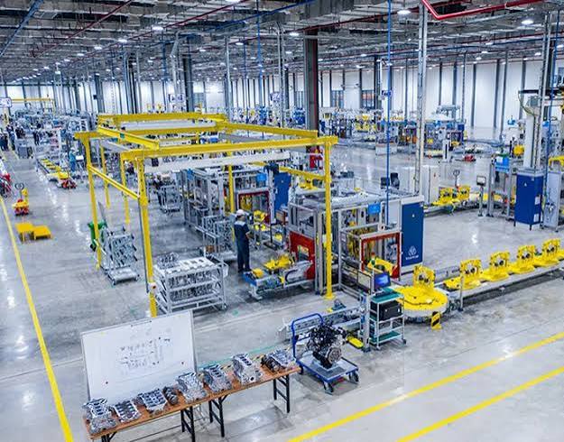 Xưởng sản xuất giai đoạn đầu