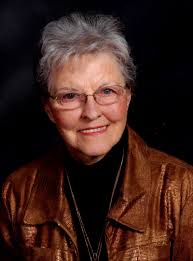 Gwen Herbst's Instagram, Twitter & Facebook