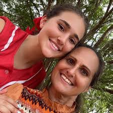 Millie Cline's Instagram, Twitter & Facebook