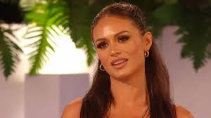 Love Island's Olivia Forced To Respond To Maxwell Split Rumours After Two  Series 9...