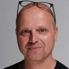 Thomas Kampe's Instagram, Twitter & Facebook