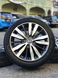 Electrically retractable door mirror with integrated led side turn indicator. Original Honda Jazz 16 Inch Sports Rim Tyre 80 Auto Accessories On Carousell