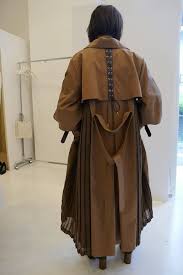 アメリ 19 20年秋冬はウールコートに注力 暖冬でコートが売れない は言い訳 wwd japan ファッションウィーク デザインスタイル デザイナーファッション