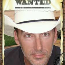 chris treptow (@christreptow)