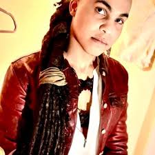 Vanessa Wills (@vcwills)