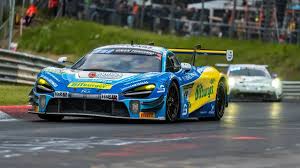 Timo Glock enfrenta uma desqualificação dramática nas 24 Horas de Nürburgring: licença revogada.